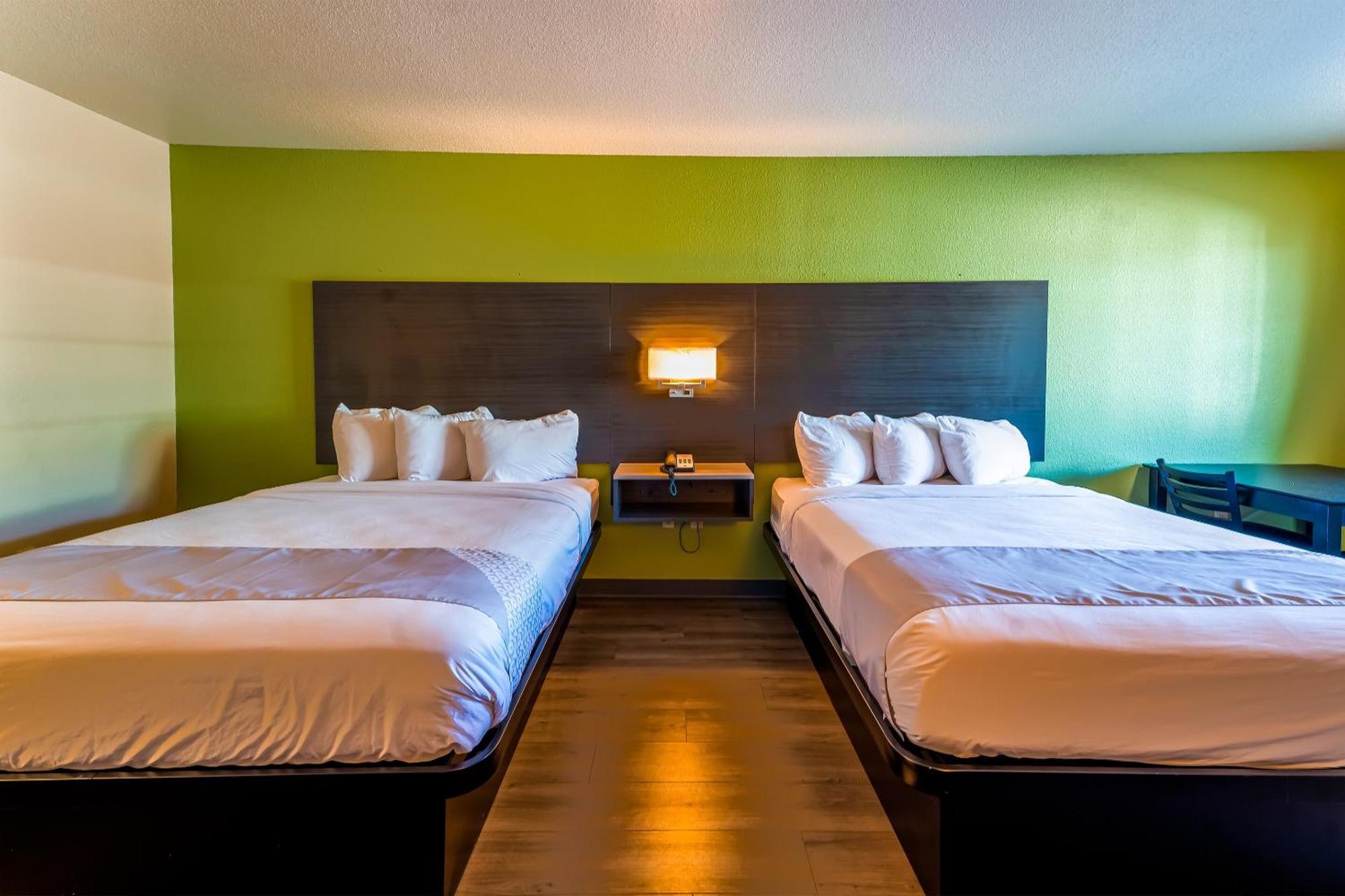 Oyo Hotel Yoakum West Экстерьер фото