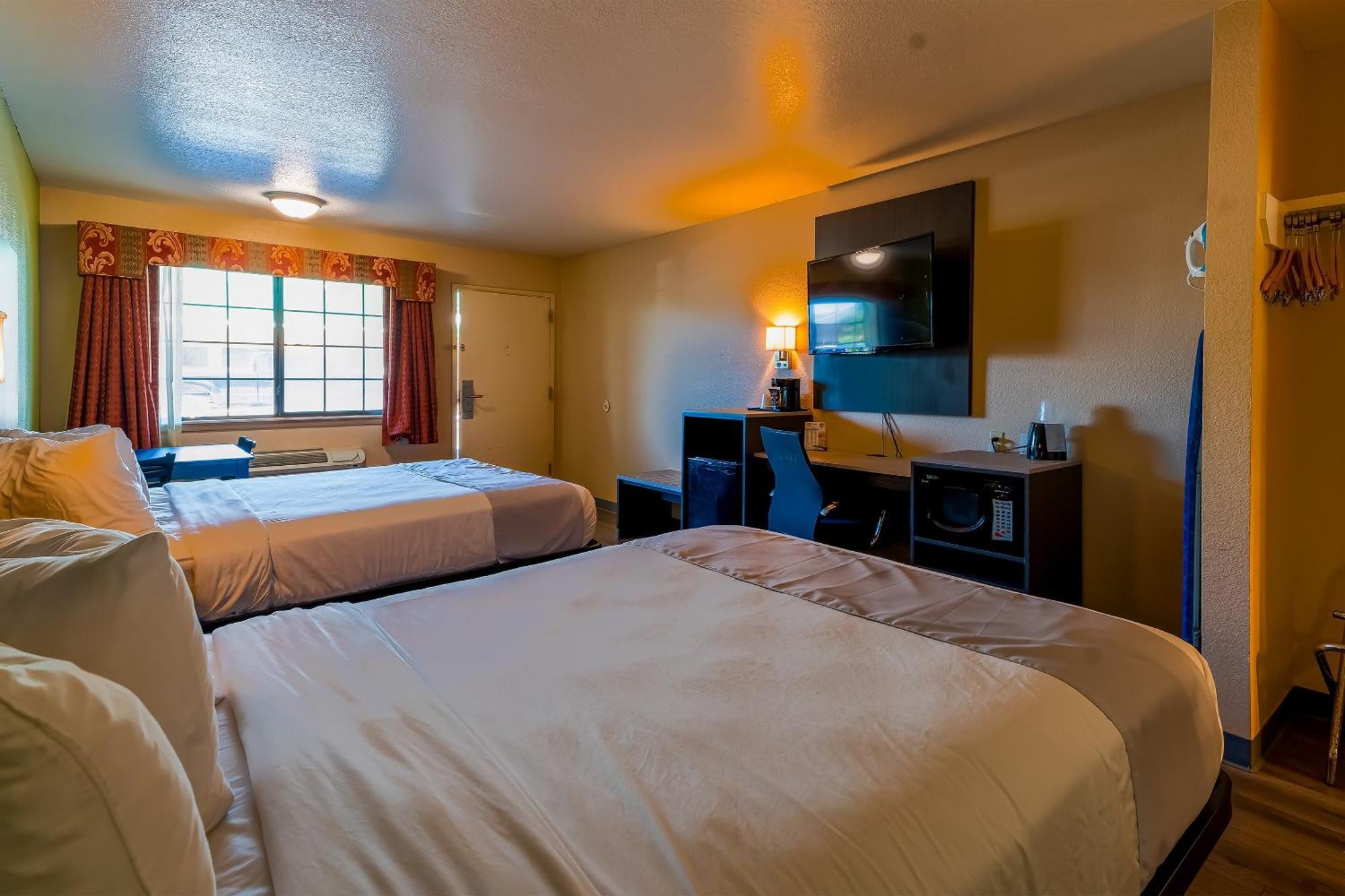 Oyo Hotel Yoakum West Экстерьер фото