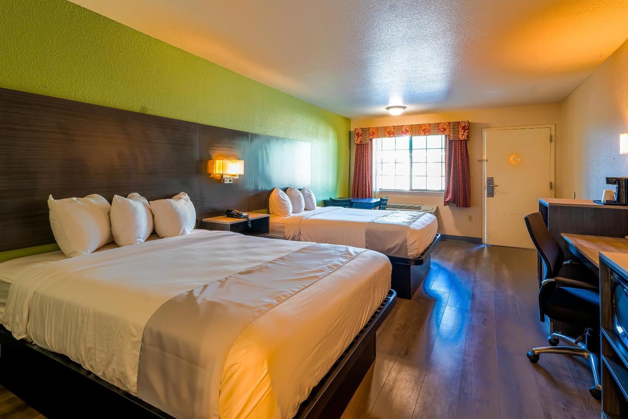 Oyo Hotel Yoakum West Экстерьер фото