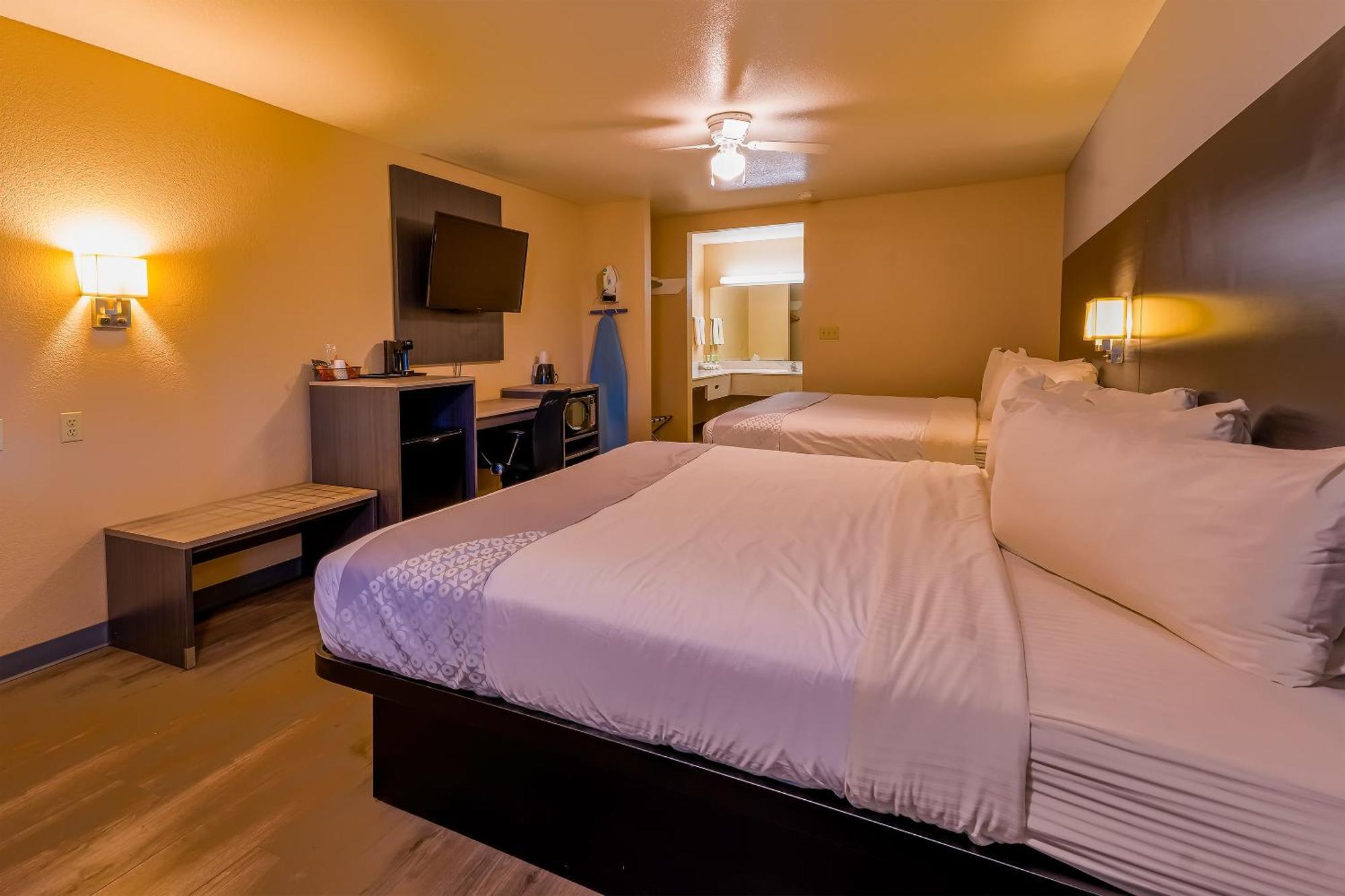 Oyo Hotel Yoakum West Экстерьер фото