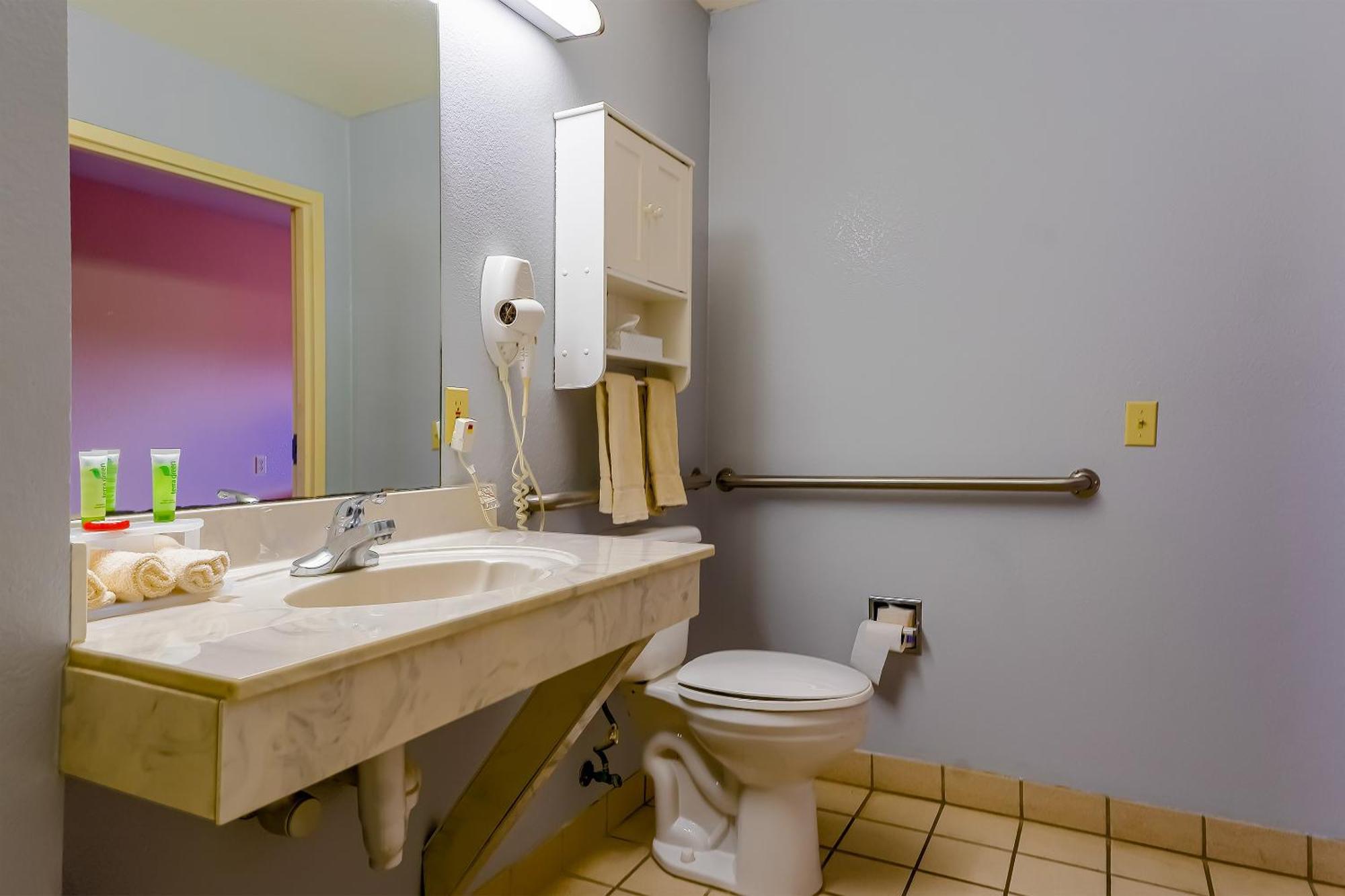 Oyo Hotel Yoakum West Экстерьер фото