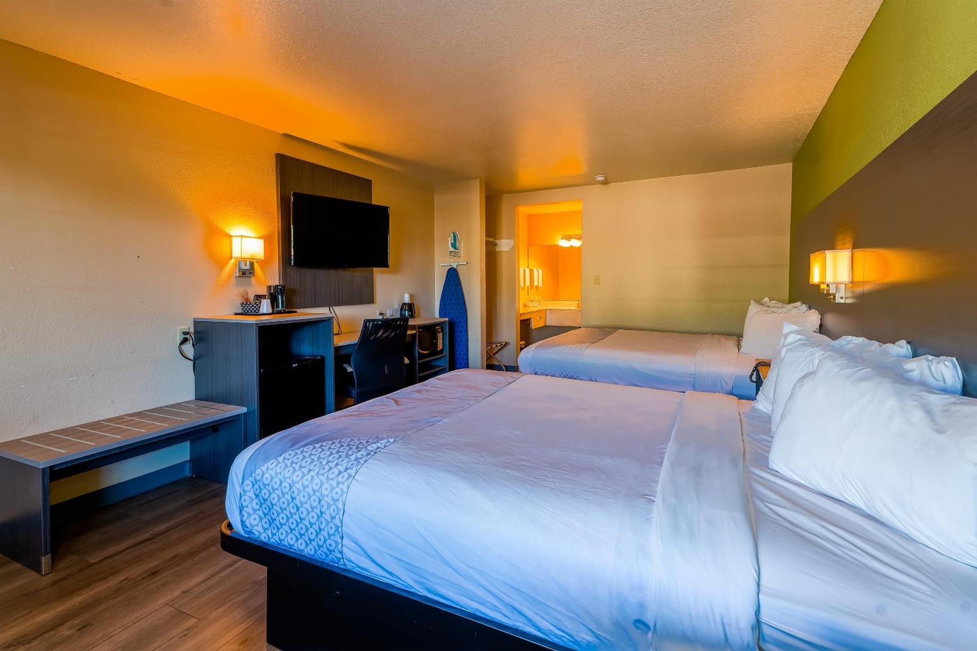 Oyo Hotel Yoakum West Экстерьер фото